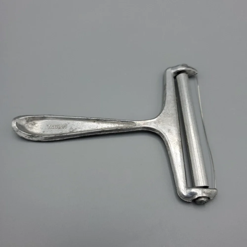 The Unbranded Brand cast aluminum